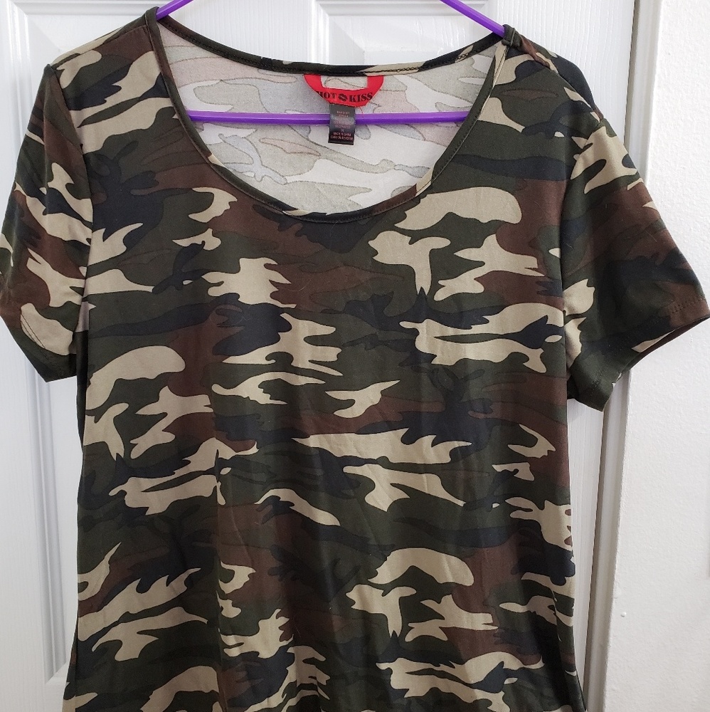 Camo short sleeve tee